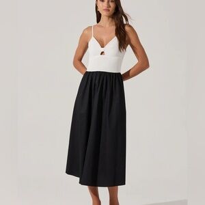 Astr the Label Ribbed Dress